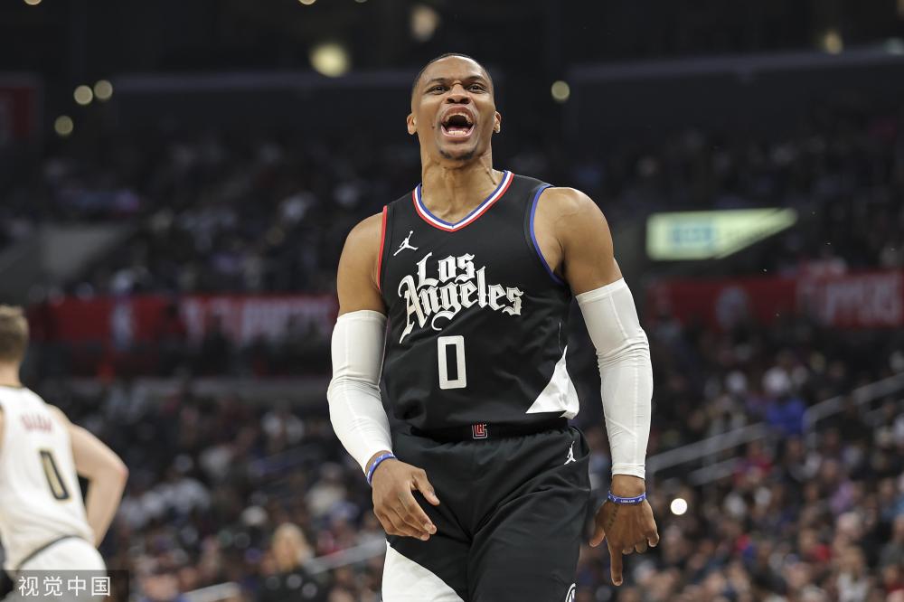 拭目以待 拭目以待