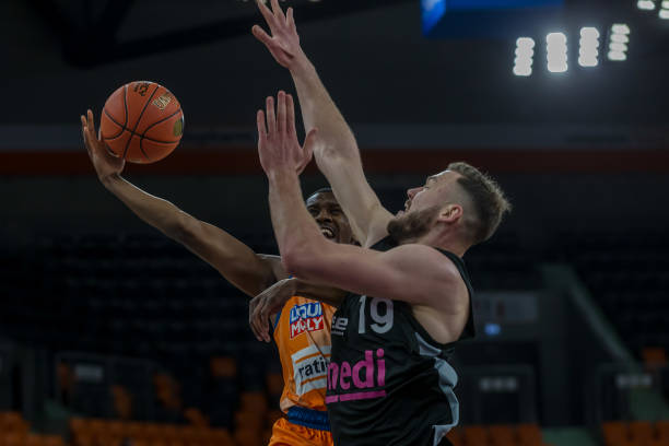 仅推动了博 仅推动了博