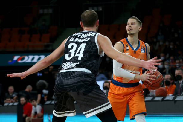 交易谈判变 交易谈判变