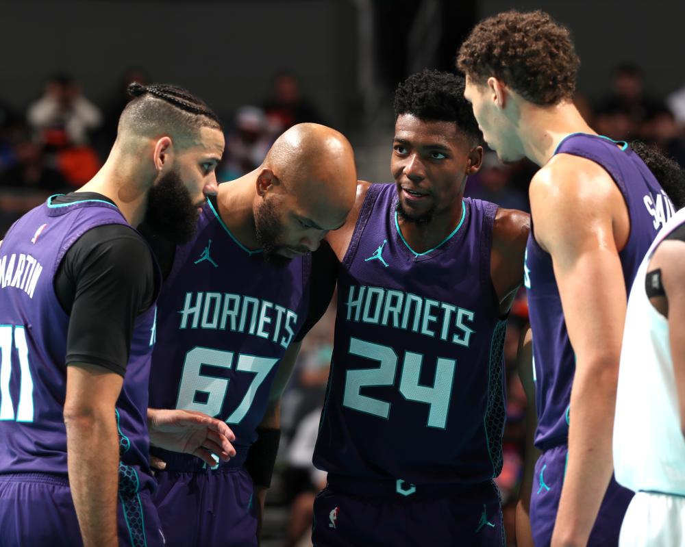 的表现一直 的表现一直