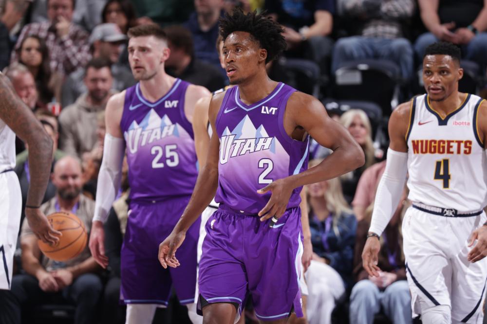 埃默松在场 埃默松在场