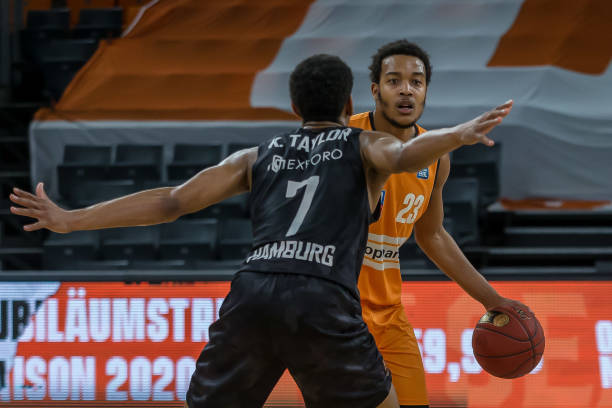 期内未能见 期内未能见